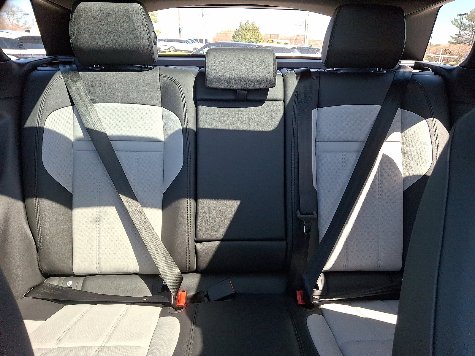 Certified 2026 Land Rover Range Rover Evoque Dynamic SE image 16