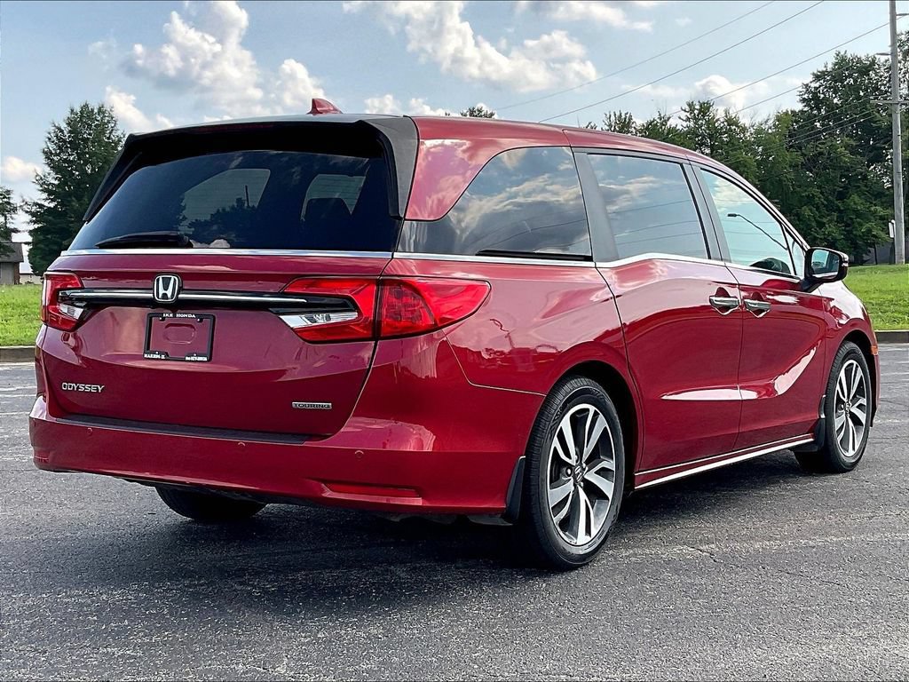 Certified 2022 Honda Odyssey Touring image 2