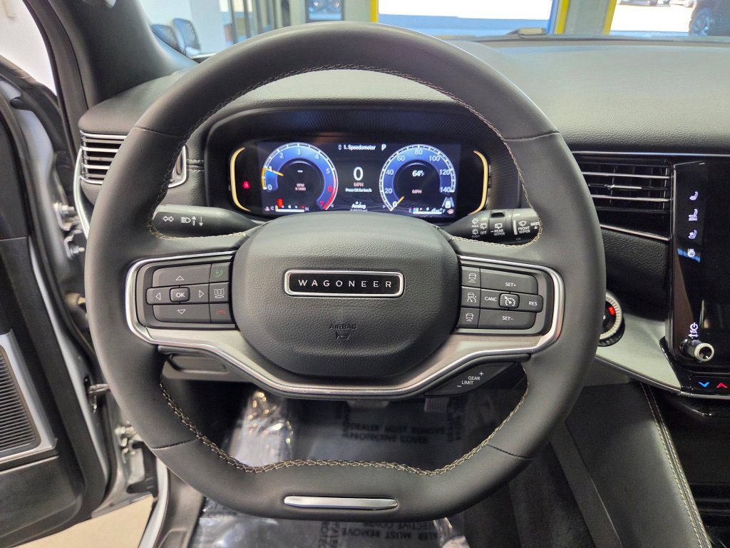 Used 2024 Jeep Wagoneer Series II AWD/4WD image 35