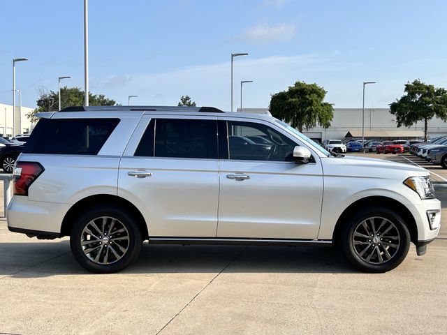Used 2019 Ford Expedition Limited w/ Equipment Group 301A RWD image 3