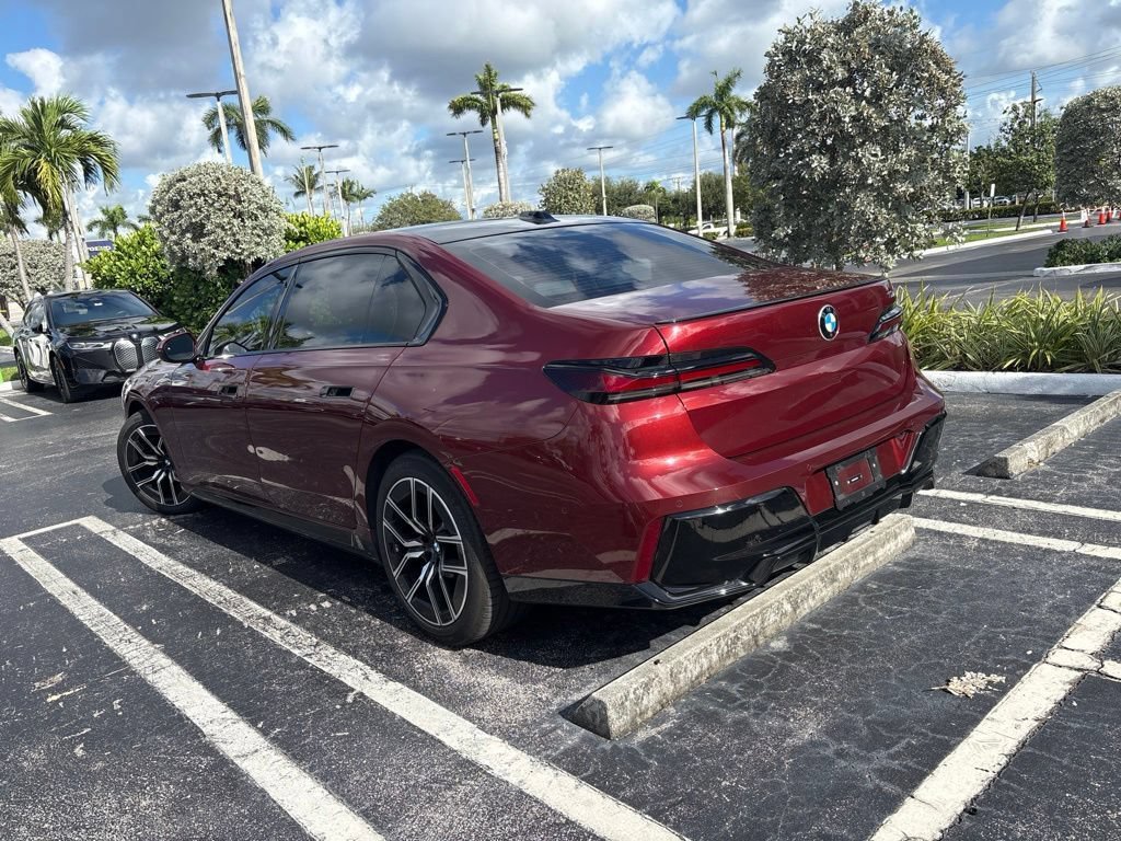 Used 2024 BMW 740i w/ Executive Package RWD image 10