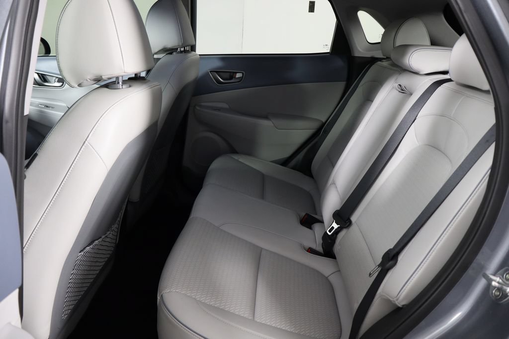 Used 2021 Hyundai Kona Ultimate FWD image 16