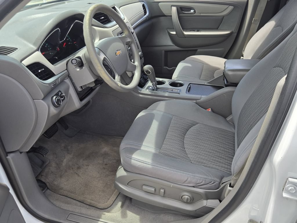 Used 2016 Chevrolet Traverse LS FWD image 11
