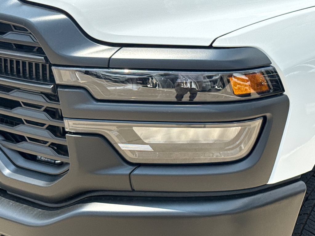 New 2026 RAM 3500 Tradesman AWD/4WD image 4