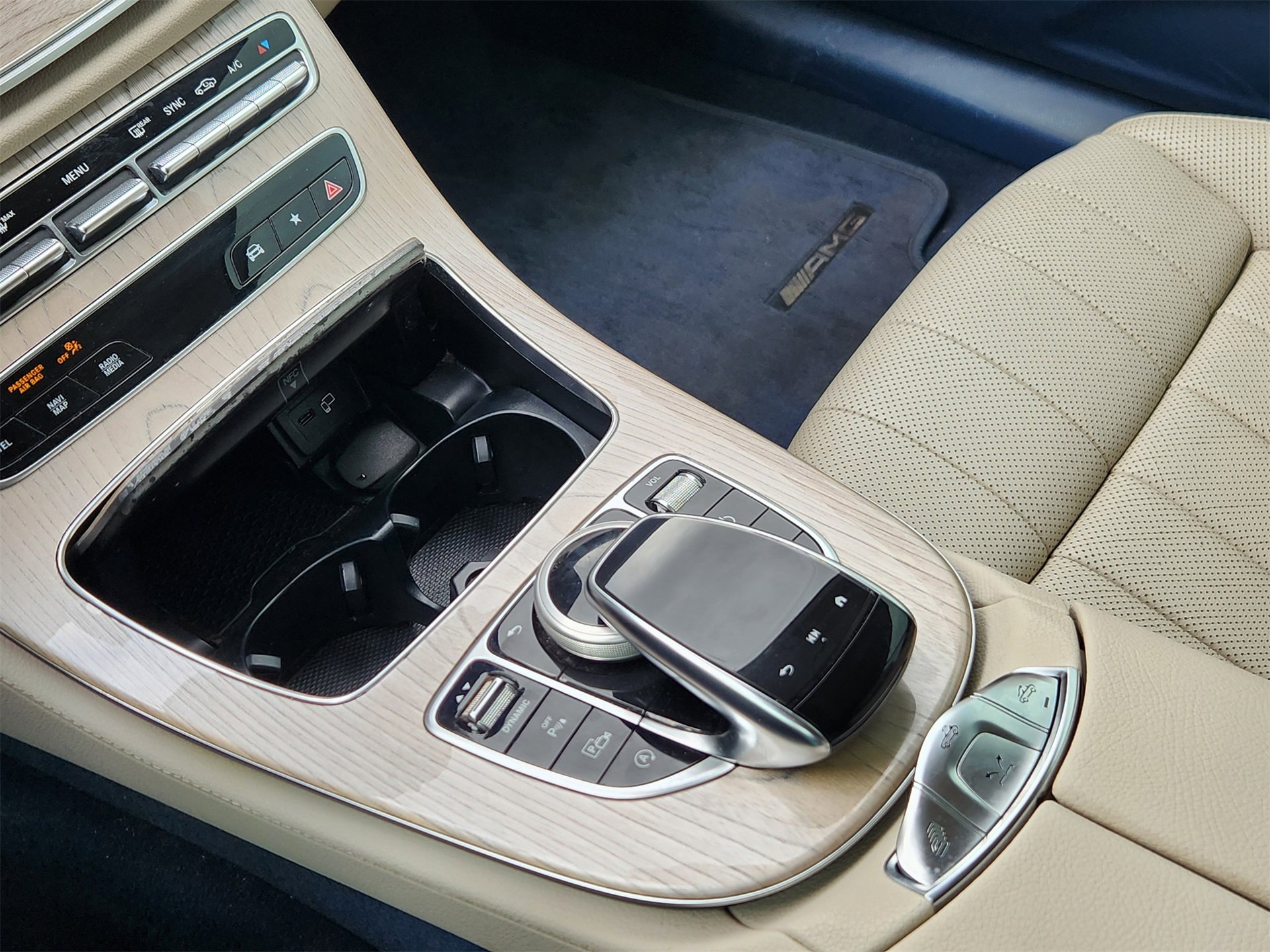 Used 2021 Mercedes-Benz E 450 Cabriolet image 19