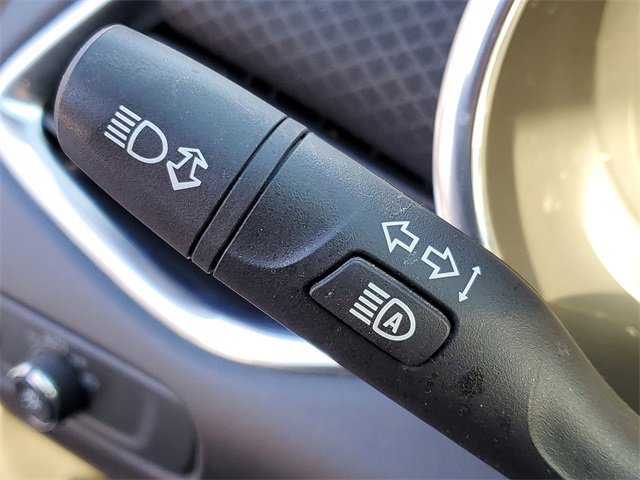 Used 2016 Chevrolet Malibu LT w/ Driver Confidence Package image 11