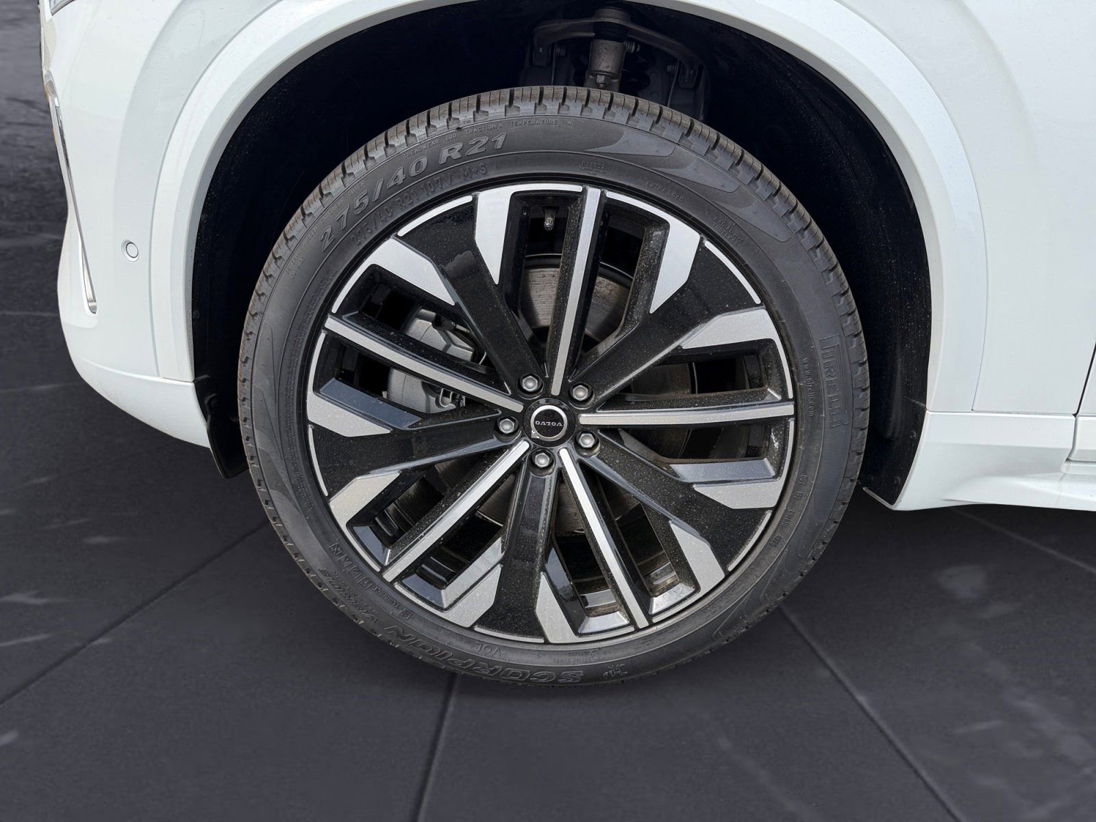 New 2026 Volvo XC90 T8 Plus image 14