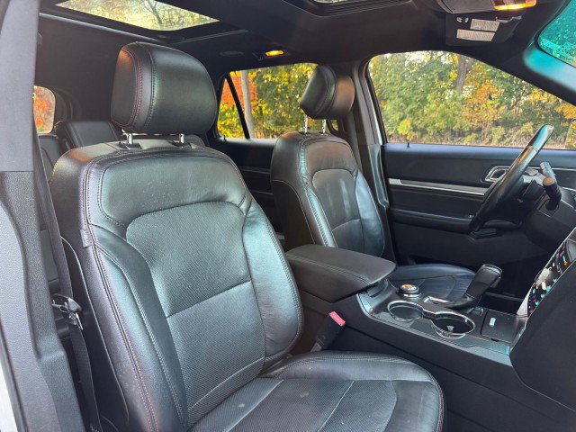Used 2016 Ford Explorer Sport w/ Equipment Group 401A image 18