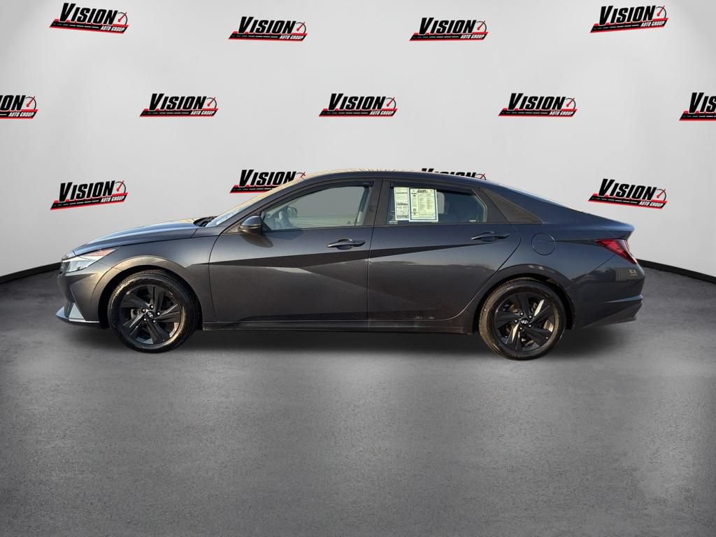 Used 2021 Hyundai Elantra SEL w/ Convenience Package FWD image 7