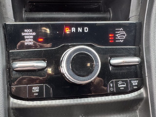 Used 2023 Jeep Grand Cherokee Trailhawk w/ Advanced Protech Group II AWD/4WD image 24
