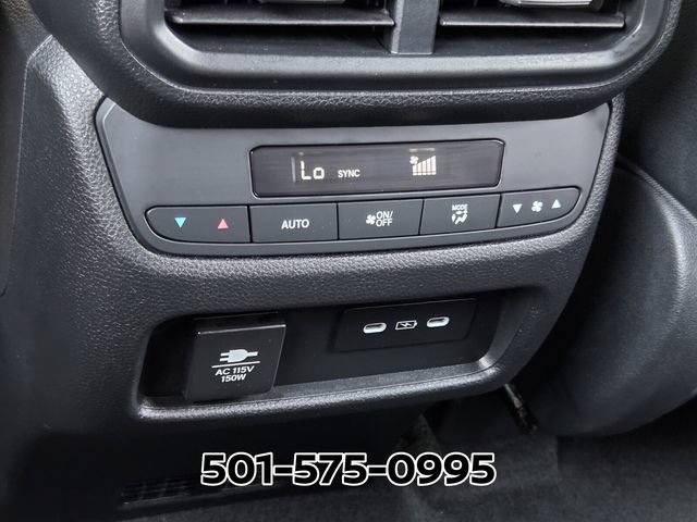Used 2025 Honda Pilot TrailSport image 15