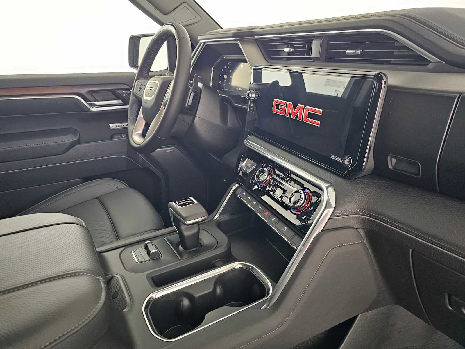 New 2026 GMC Sierra 1500 Denali w/ Technology Package AWD/4WD image 11