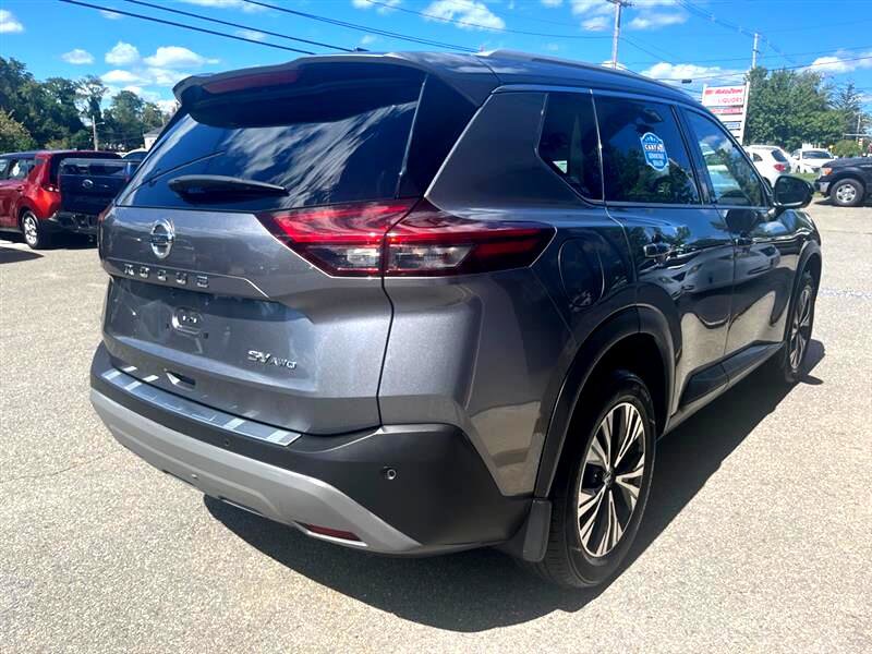 Used 2021 Nissan Rogue SV w/ Premium Package image 3