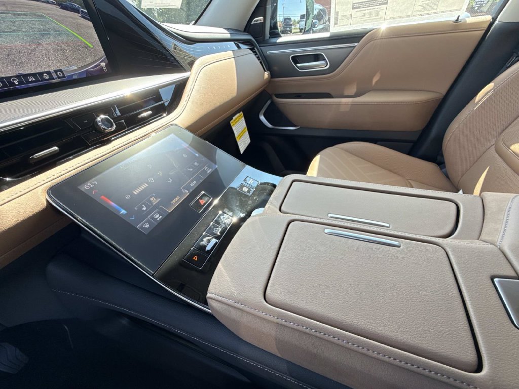 New 2027 INFINITI QX80 Luxe w/ Cargo Package AWD/4WD image 7