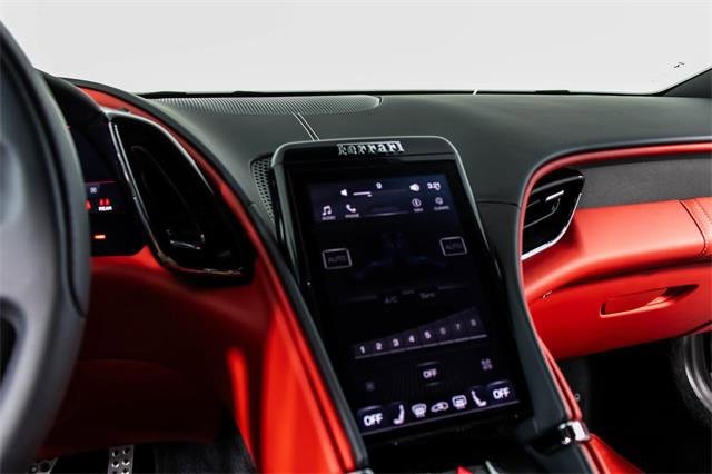 Certified 2024 Ferrari Roma image 38