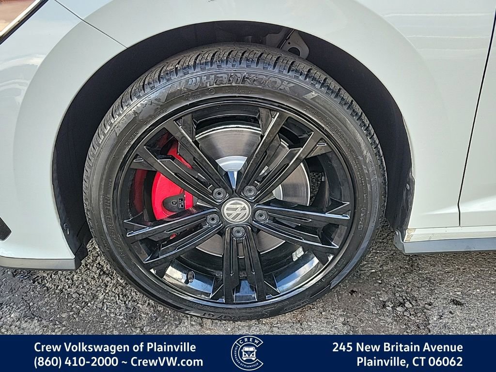 Certified 2021 Volkswagen Jetta GLI Autobahn w/ GLI Autobahn Black Package image 17