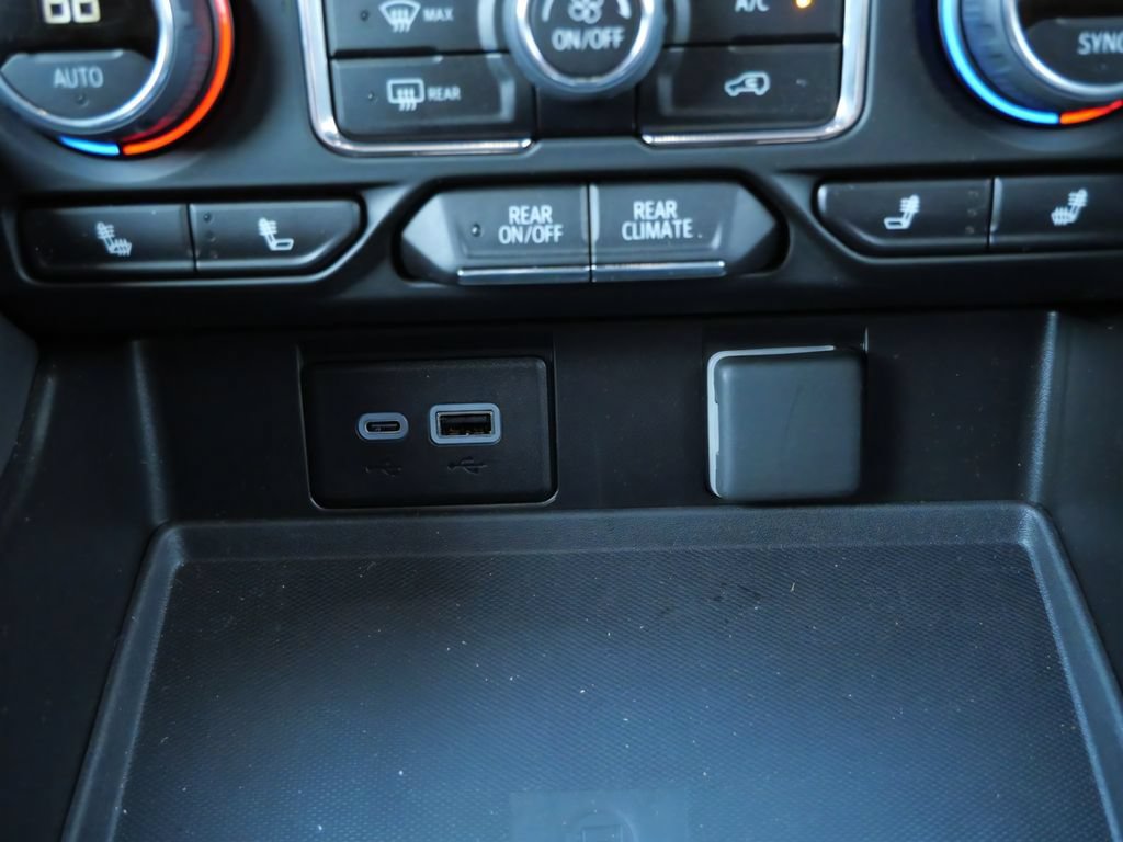 Used 2024 Chevrolet Tahoe Z71 w/ Off-Road Capability Package AWD/4WD image 26