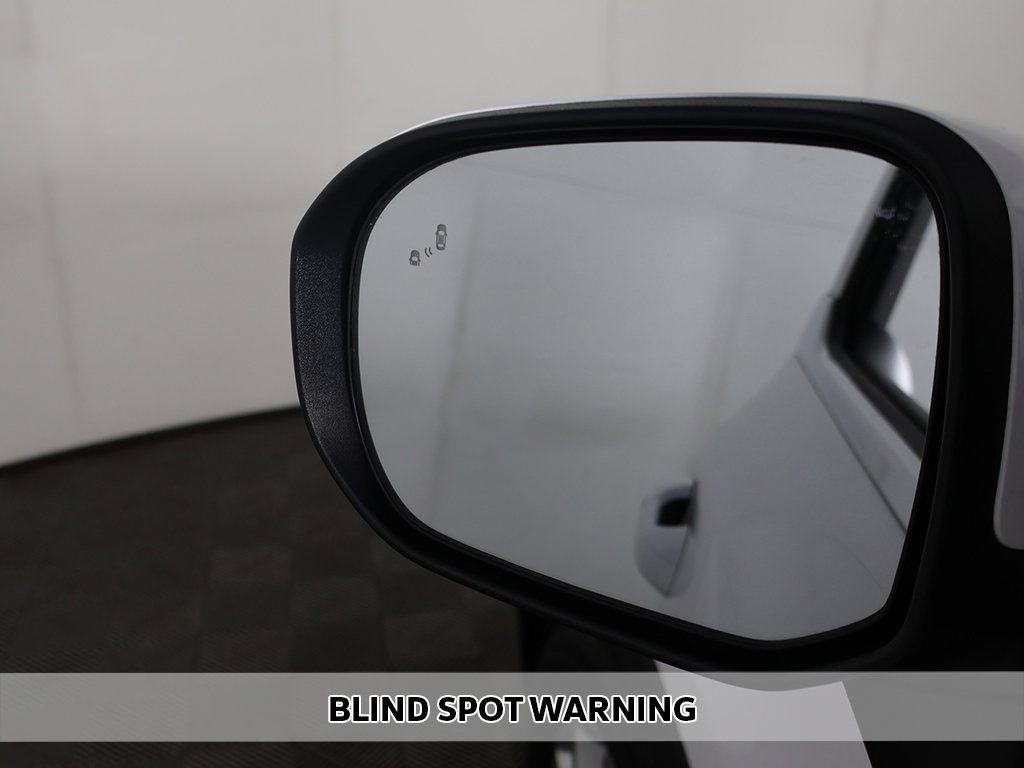 Used 2022 Kia Telluride LX image 5