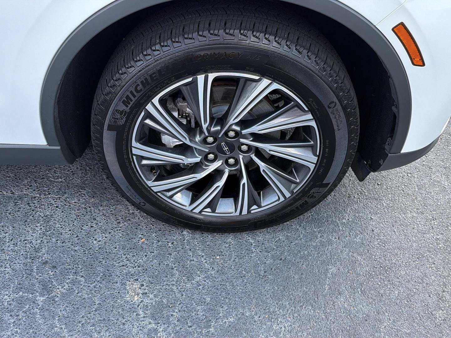 Used 2026 Lincoln Aviator AWD image 44