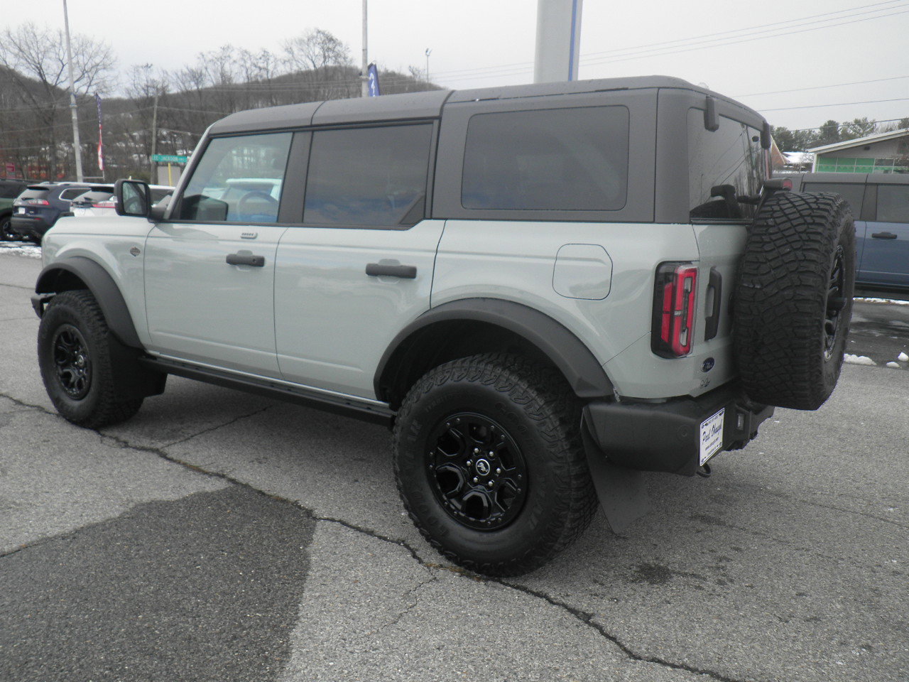 Certified 2023 Ford Bronco Wildtrak image 4