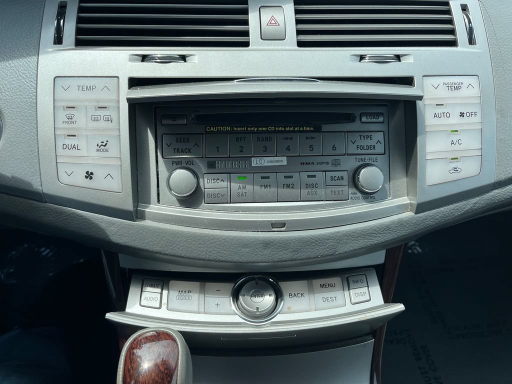 Used 2009 Toyota Avalon Limited FWD image 15
