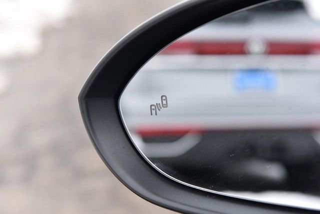 Certified 2025 Volkswagen Jetta Sport image 10