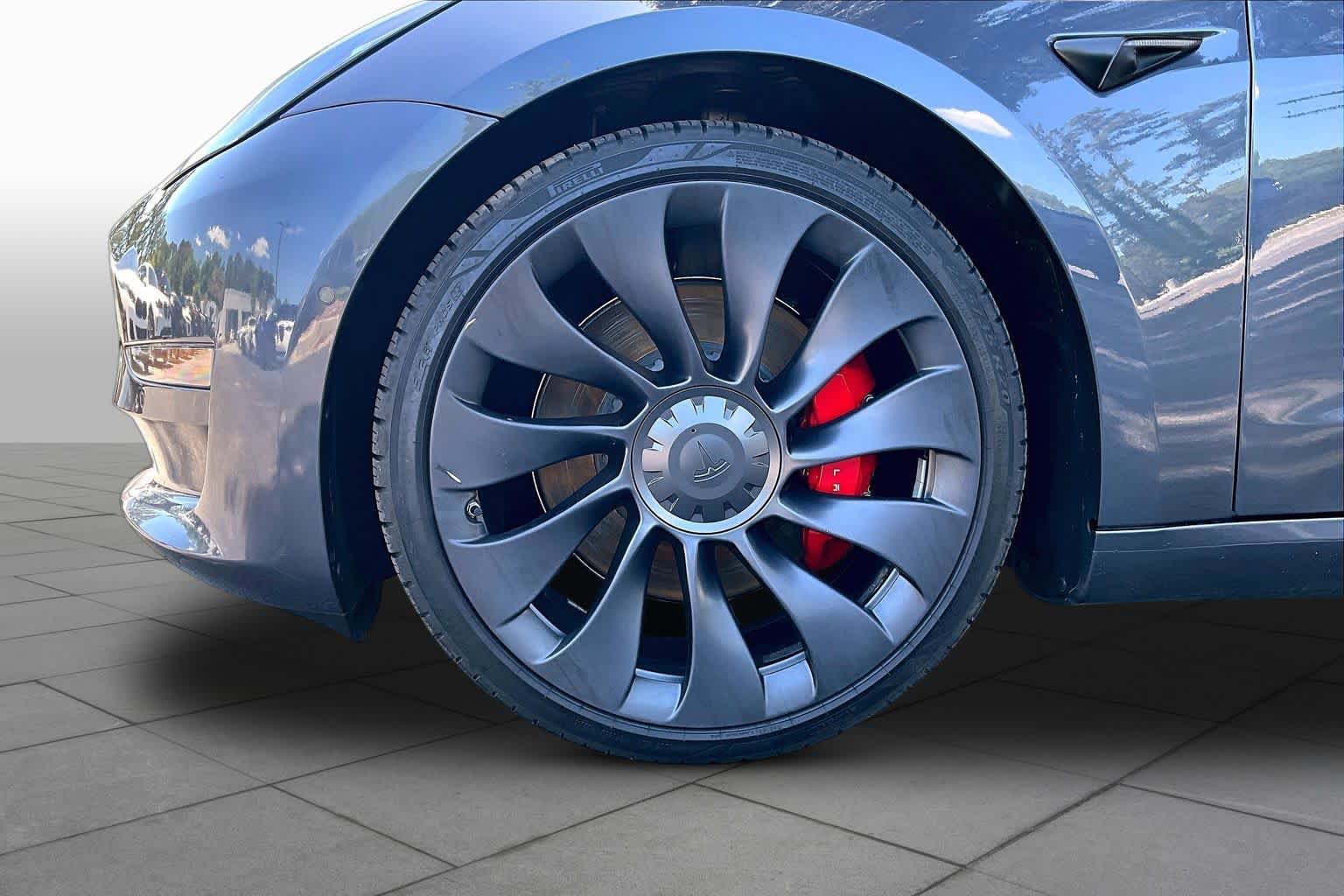 Used 2022 Tesla Model 3 Performance AWD/4WD image 9