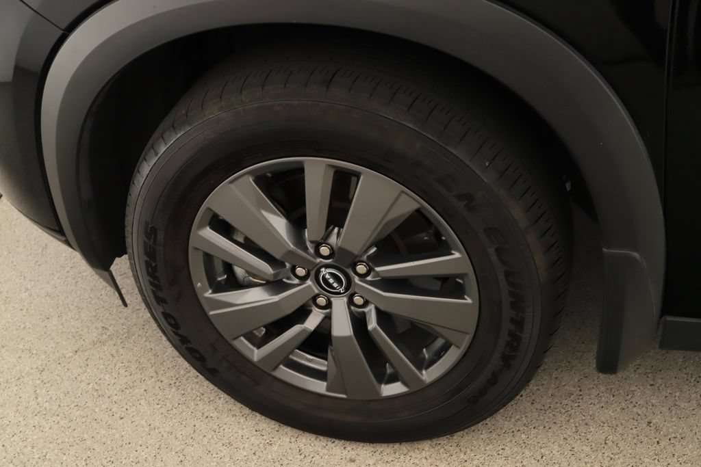 Used 2022 Nissan Pathfinder SV AWD/4WD image 35
