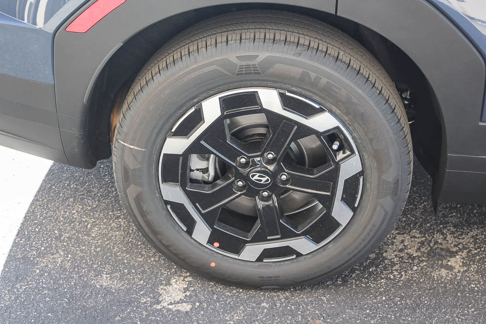 Certified 2026 Hyundai Santa Fe SEL FWD image 9