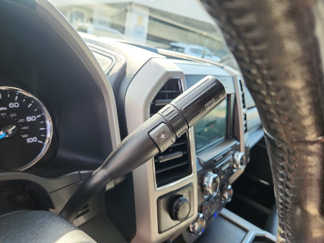 Used 2021 Ford F250 Lariat w/ Lariat Value Package AWD/4WD image 14