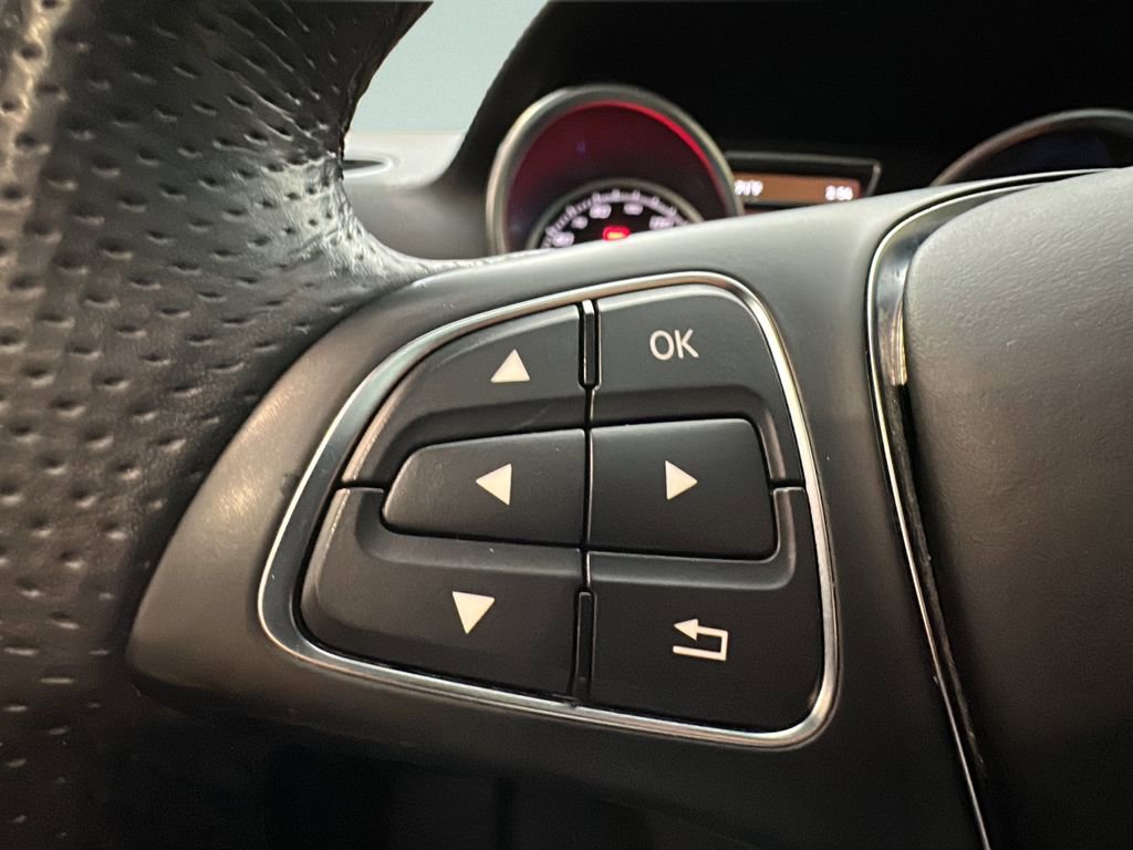 Used 2019 Mercedes-Benz GLS 550 4MATIC image 25