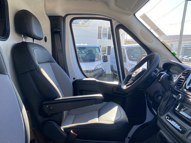 New 2026 RAM ProMaster 2500 w/ Convenience Group image 29