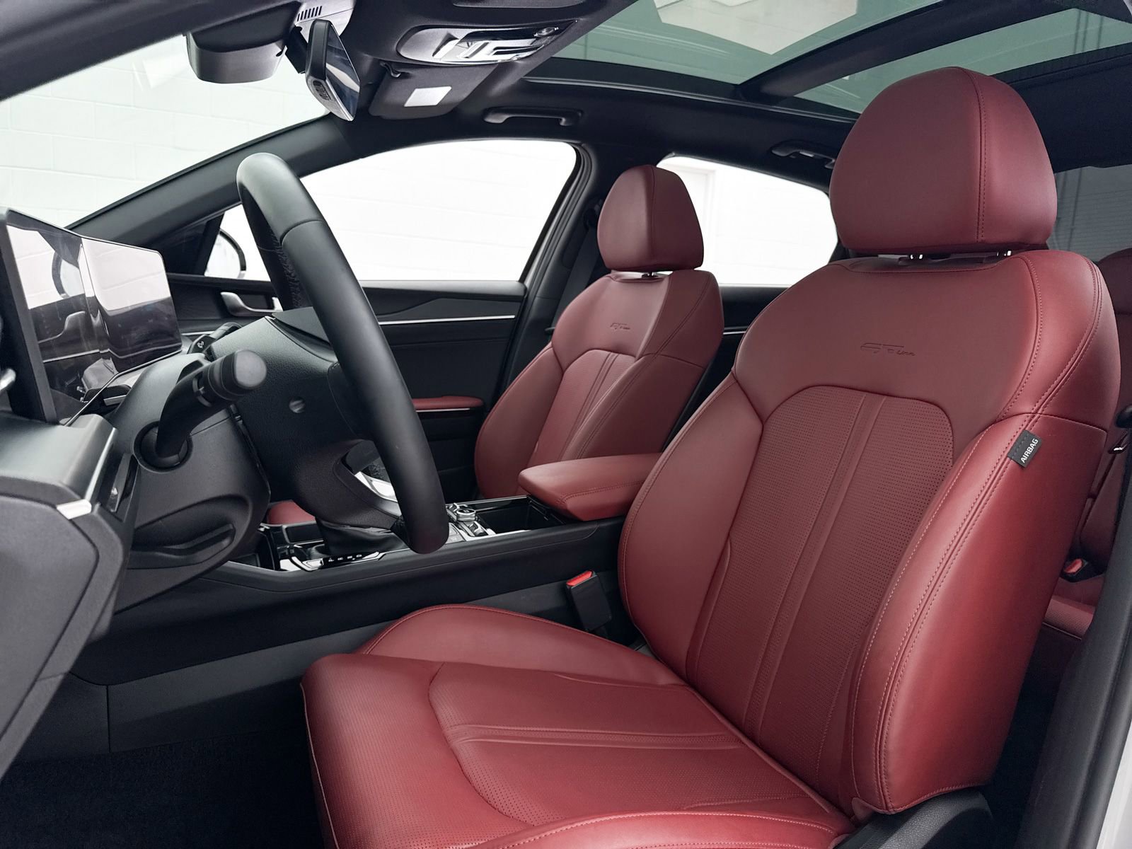 Used 2025 Kia K5 GT-Line w/ GT-Line Premium Package image 22