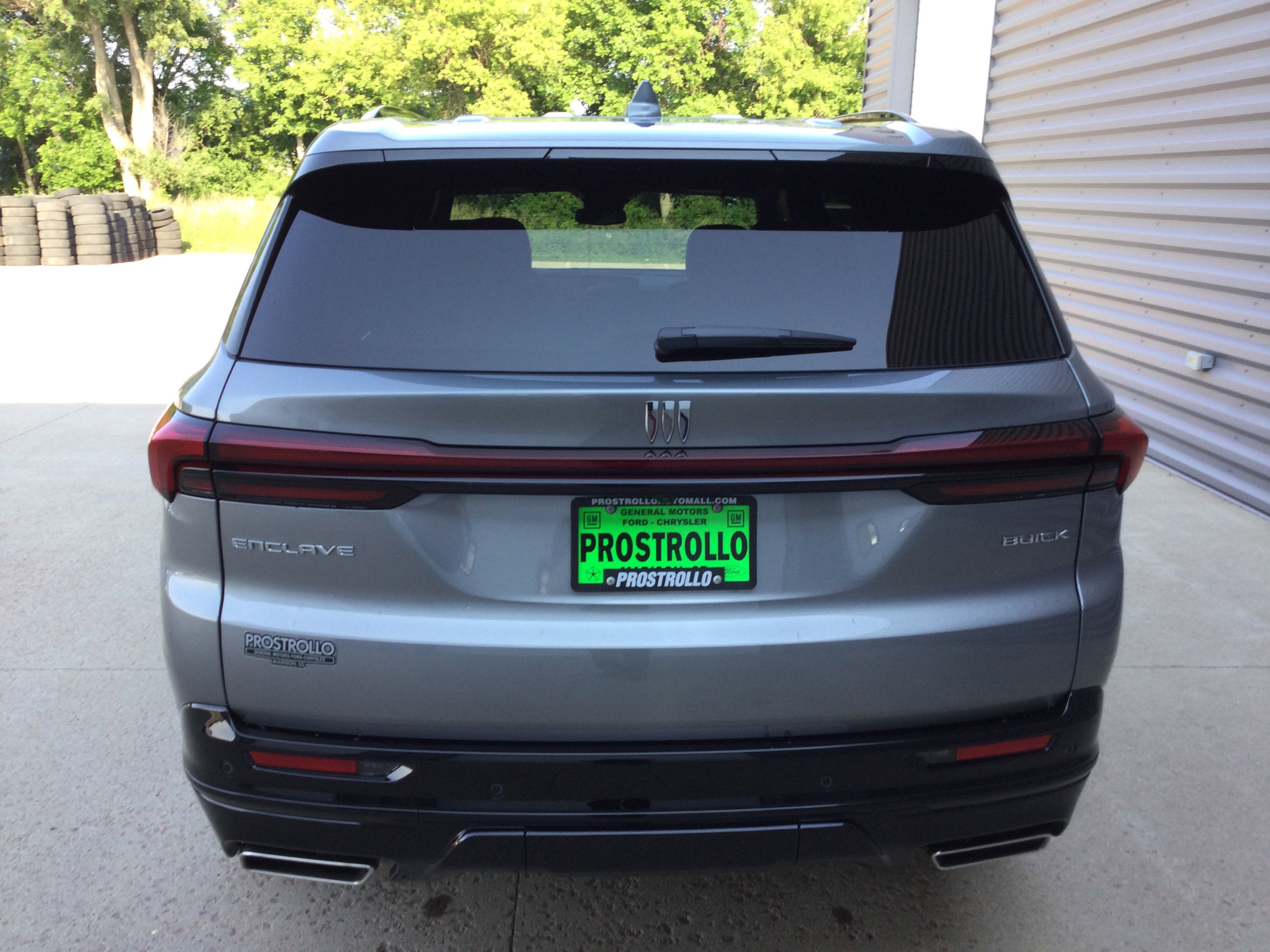 New 2025 Buick Enclave Sport Touring w/ Power Package image 4