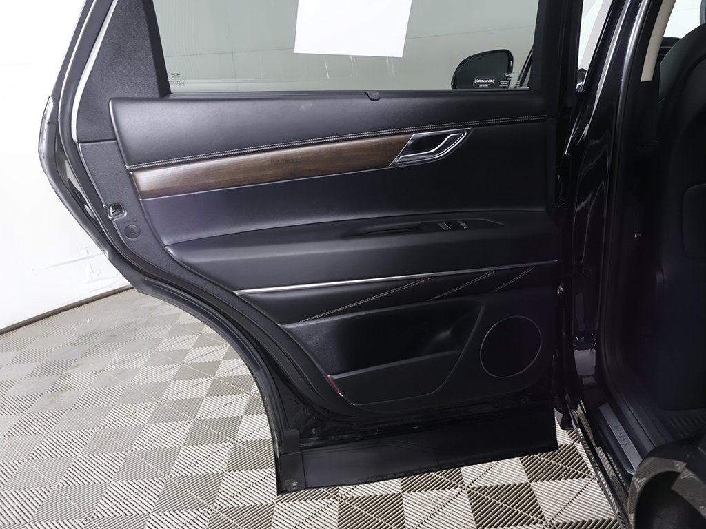 Used 2024 Genesis GV80 3.5T AWD/4WD image 28