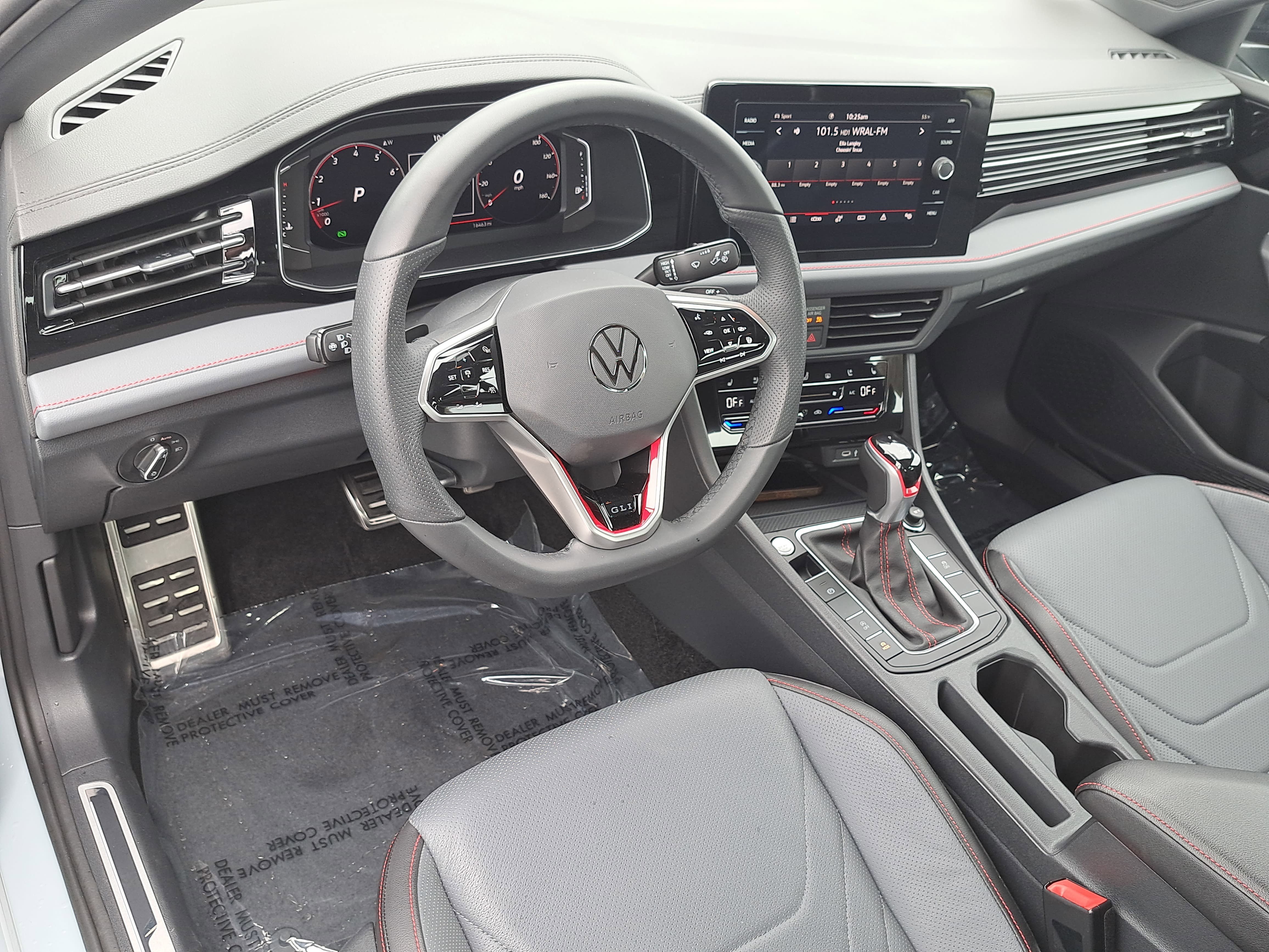 Certified 2025 Volkswagen Jetta GLI Autobahn w/ GLI Black Package FWD image 15