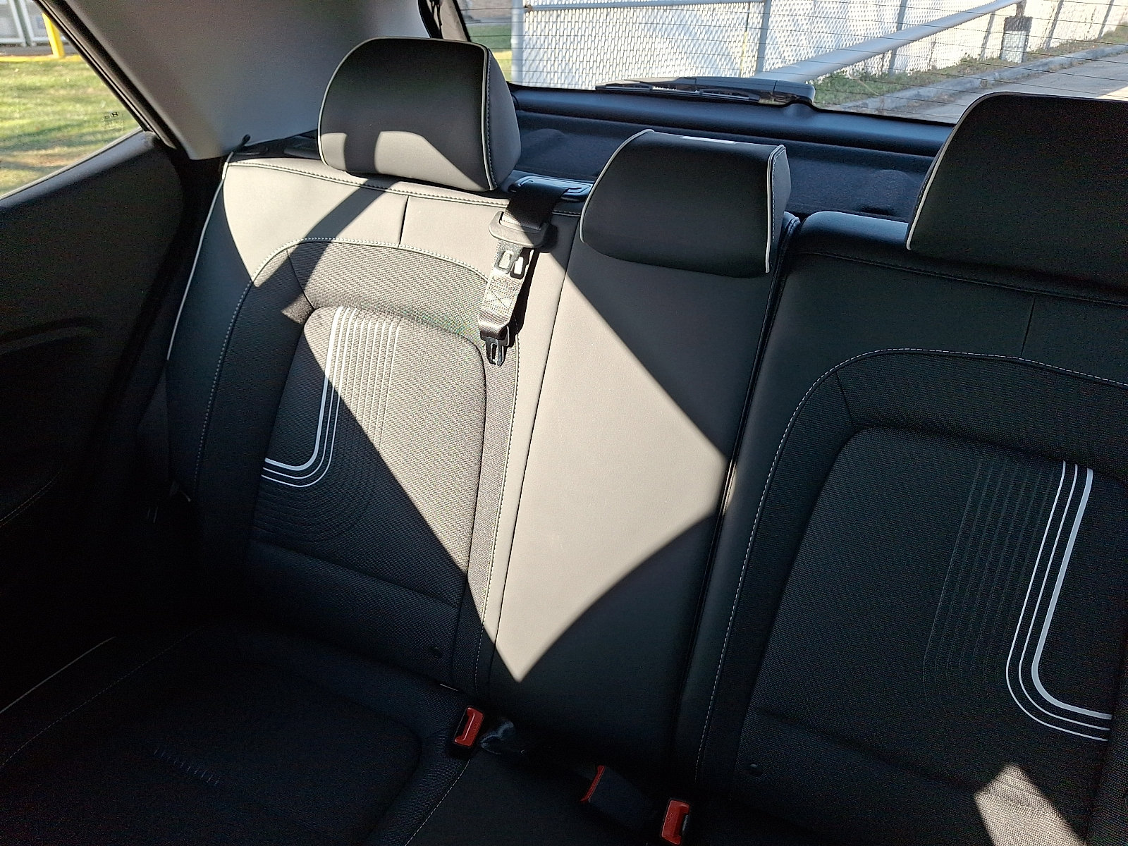 New 2026 Hyundai Venue SEL FWD image 12