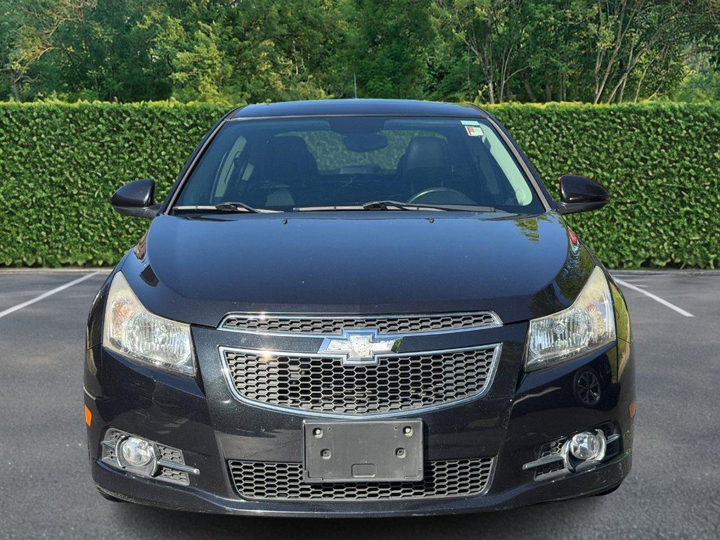 Used 2014 Chevrolet Cruze LT w/ RS Package FWD image 9