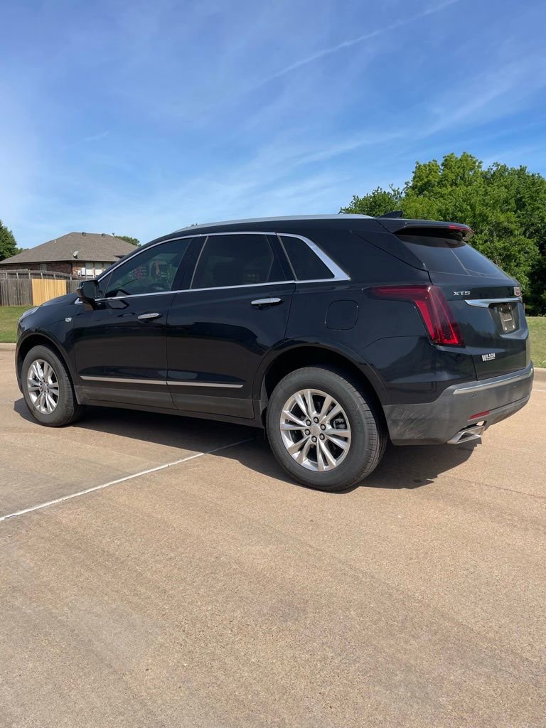 Used 2025 Cadillac XT5 Luxury FWD image 3