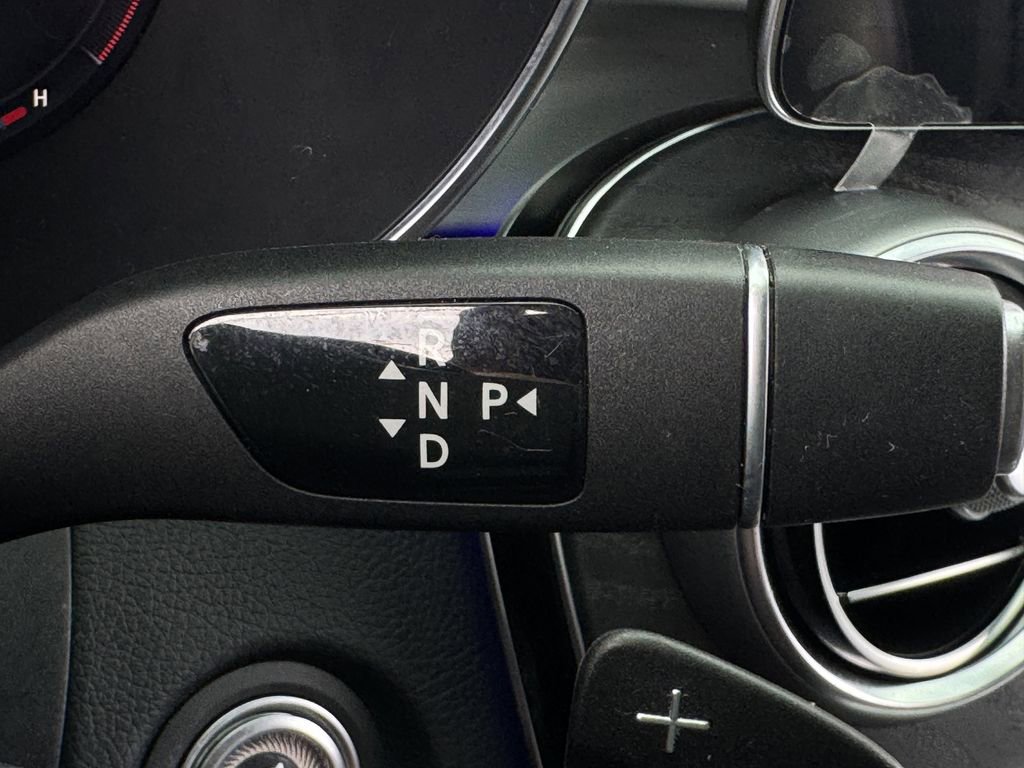 Used 2021 Mercedes-Benz C 300 Sedan image 17