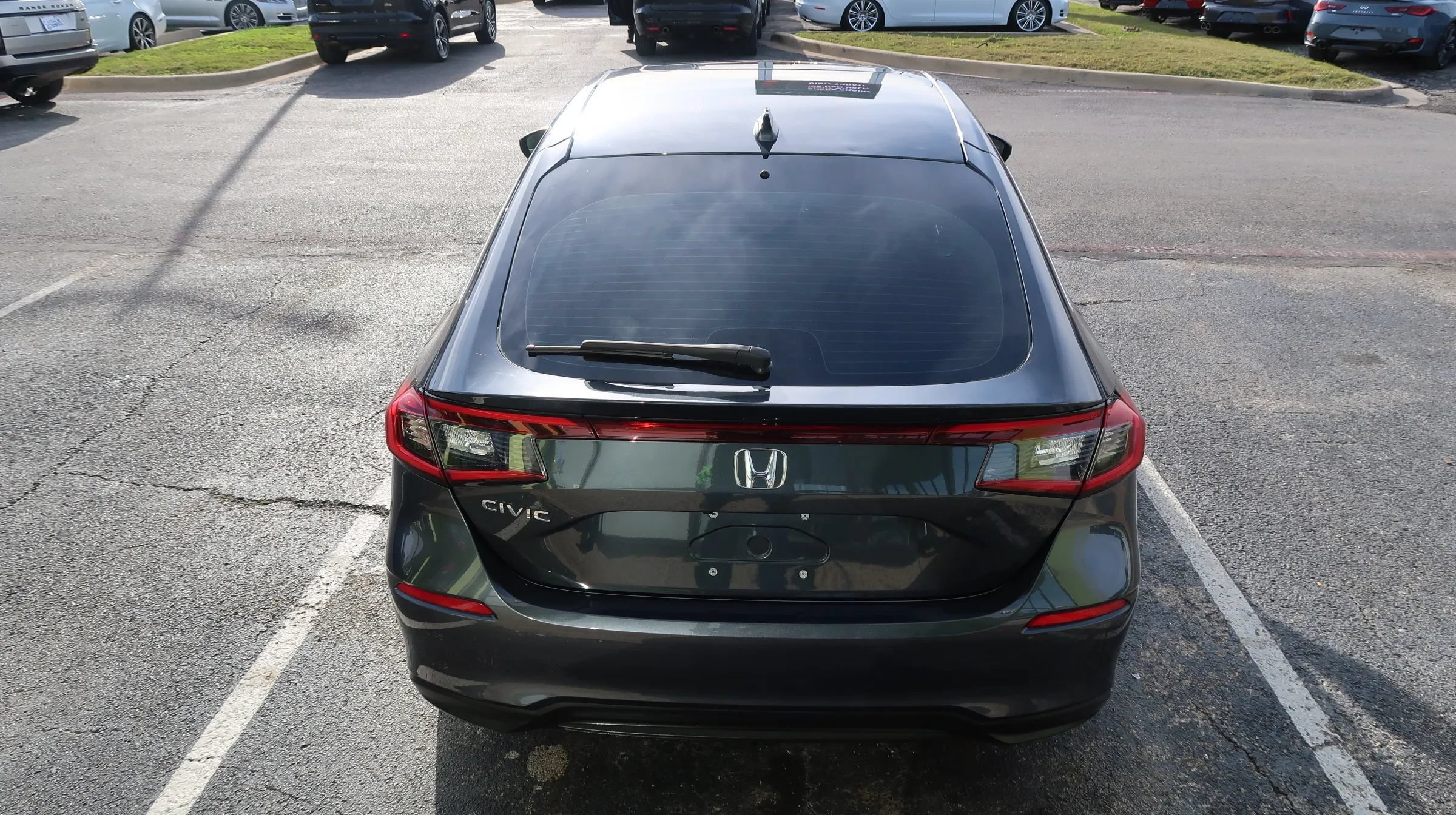 Used 2024 Honda Civic EX-L image 10