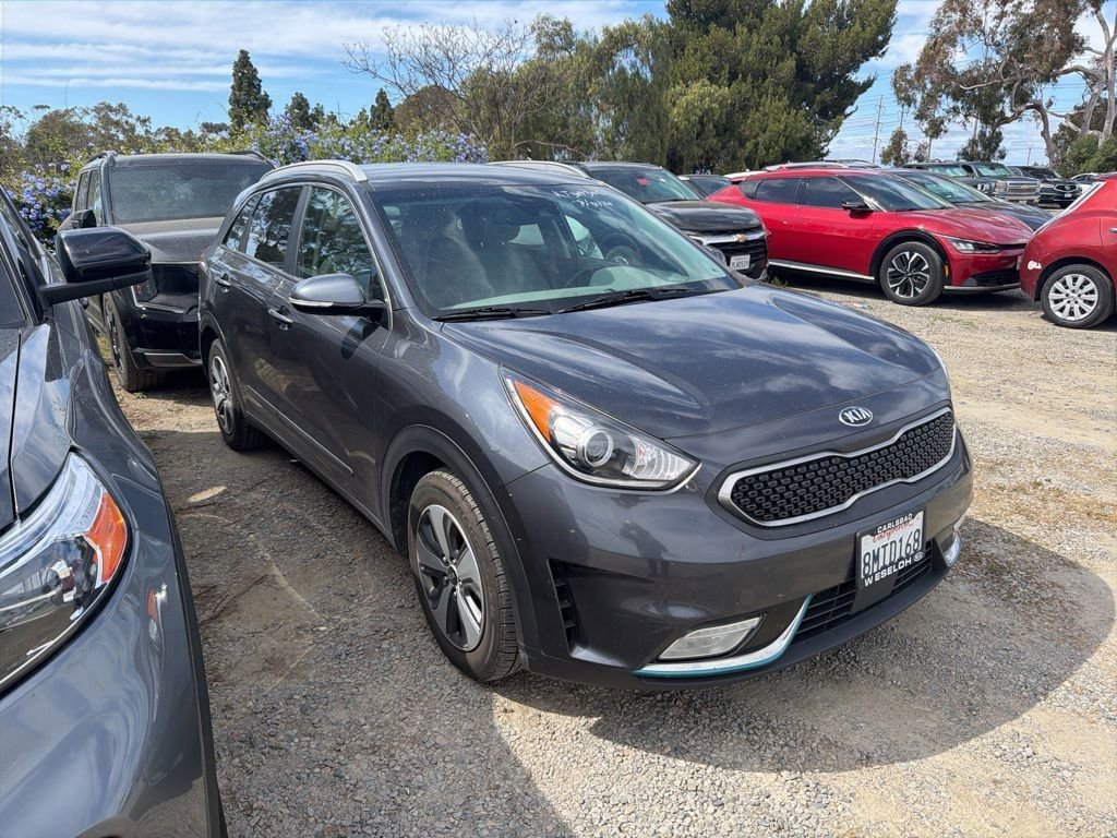 Used 2019 Kia Niro EX image 3