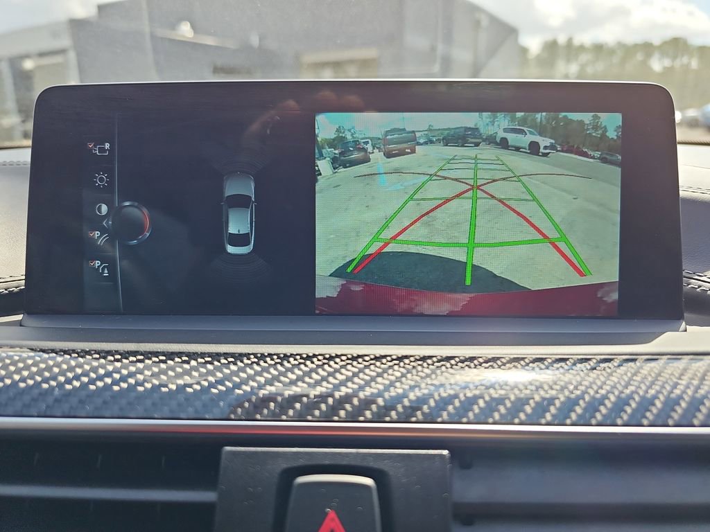 Used 2017 BMW M4 Coupe image 25