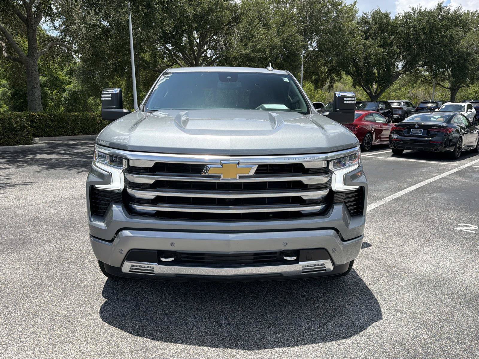 Used 2024 Chevrolet Silverado 1500 High Country w/ High Country Premium Package AWD/4WD image 9