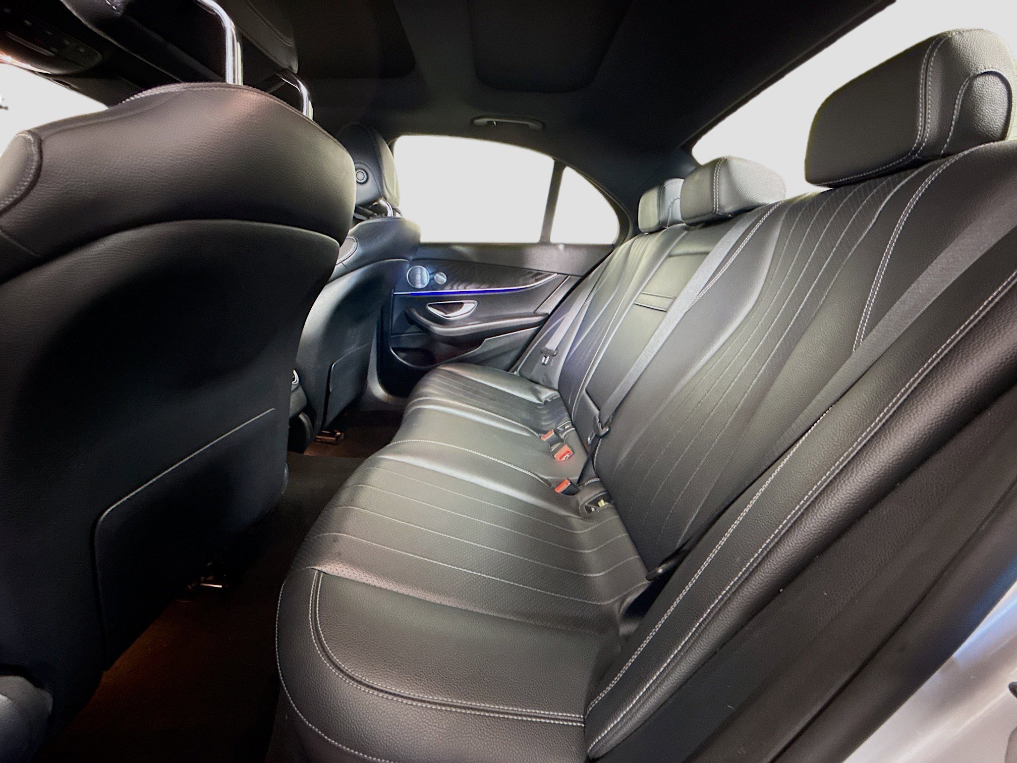 Used 2020 Mercedes-Benz E 350 Sedan w/ Parking Assistance Package image 25
