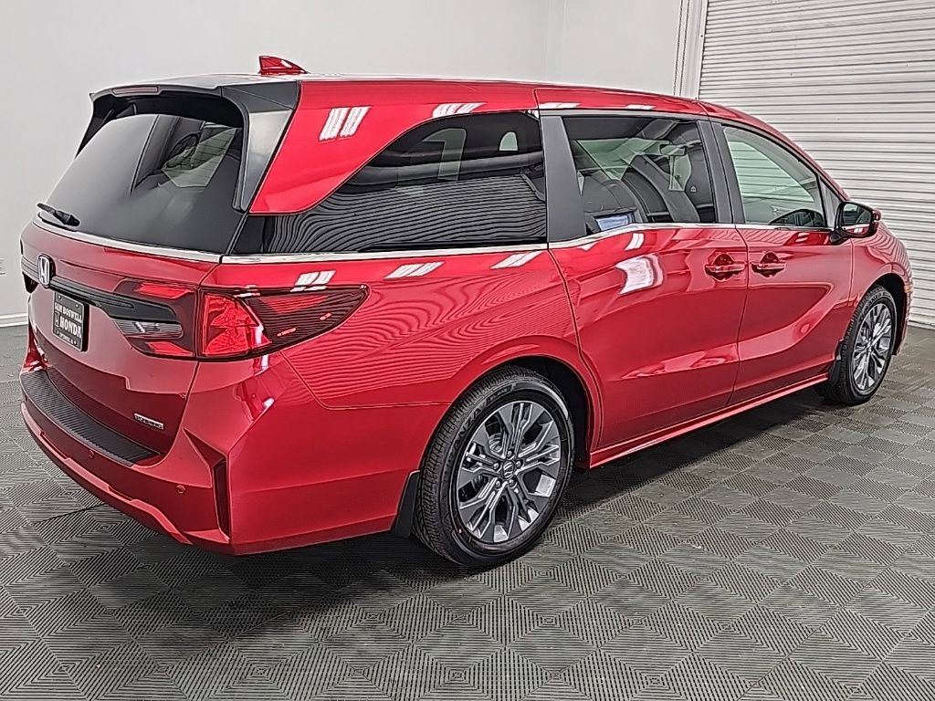 New 2026 Honda Odyssey Touring image 8