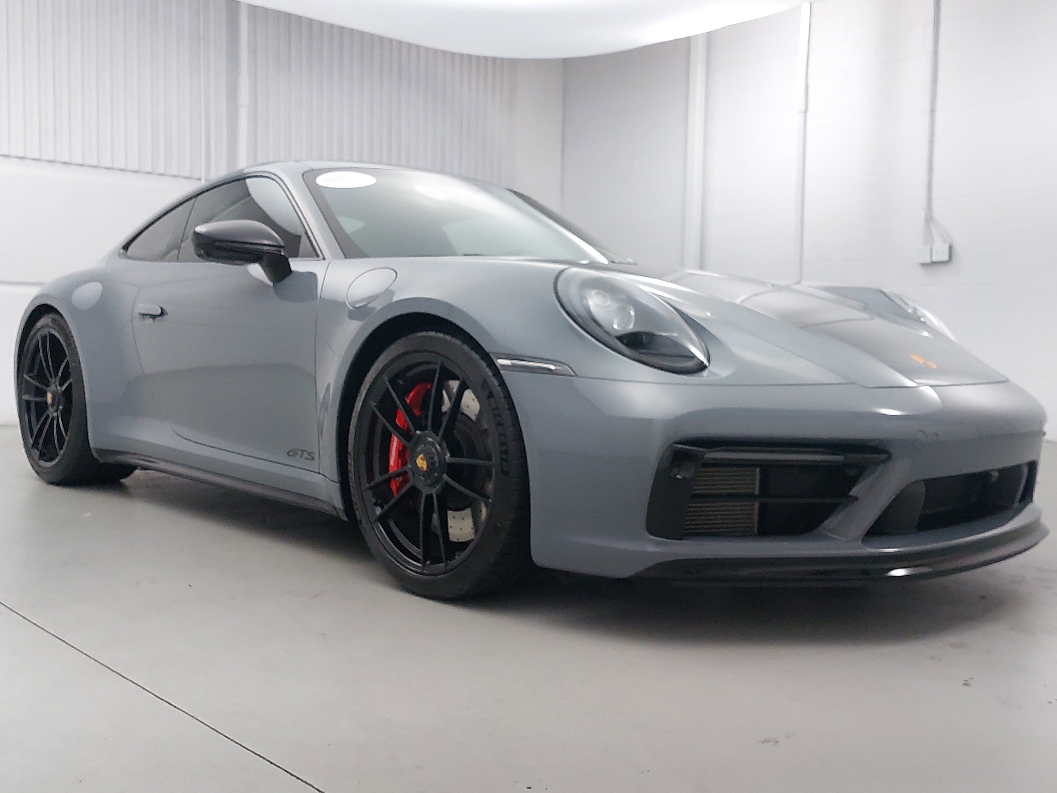 Certified 2024 Porsche 911 Carrera GTS image 9