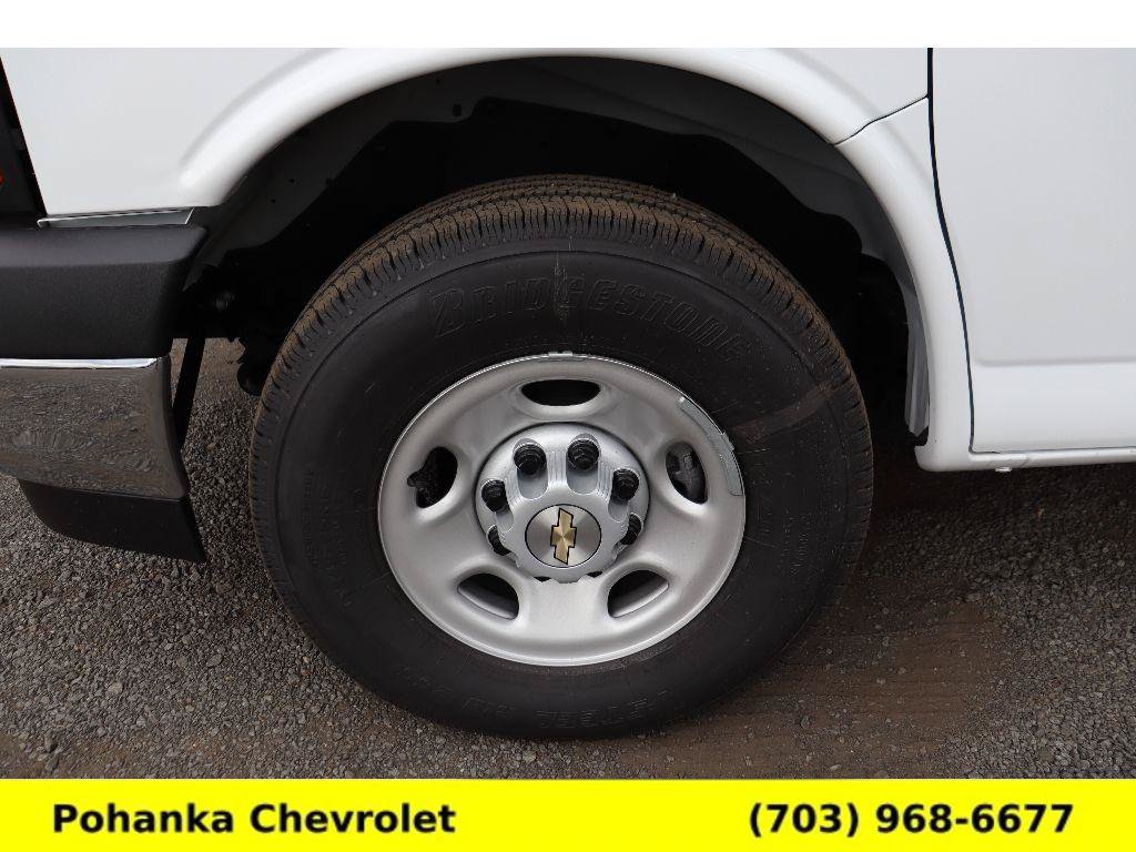 New 2025 Chevrolet Express 2500 w/ Driver Convenience Package RWD image 22
