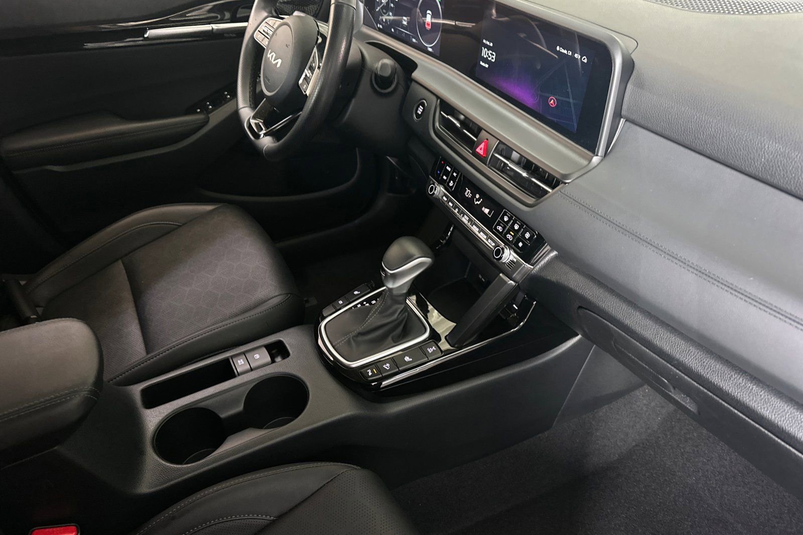 Used 2025 Kia Seltos SX image 17