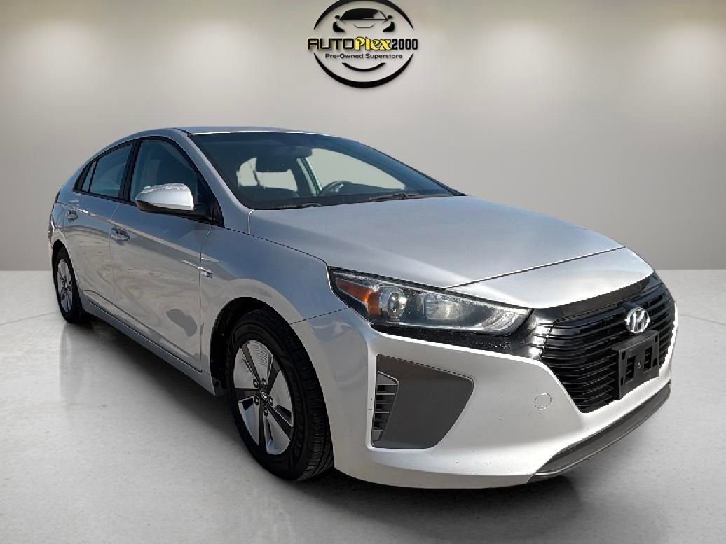 Used 2018 Hyundai Ioniq Blue FWD image 1